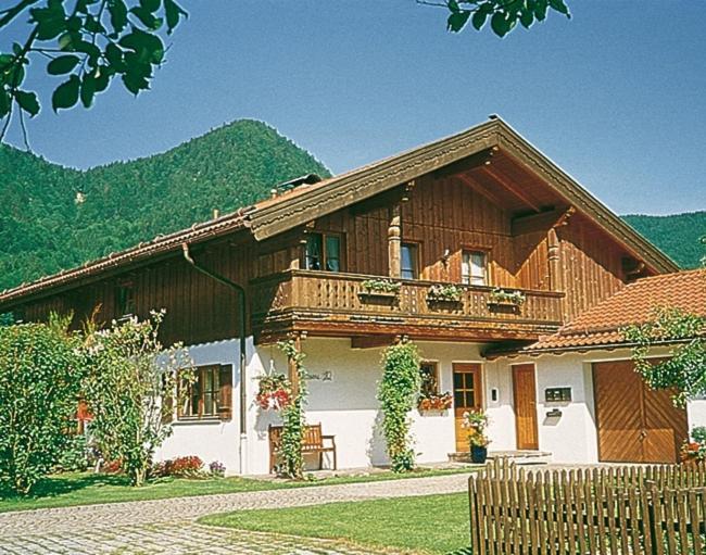 Ferienwohnung Holzner Inkl. Chiemgaukarte โรพอลดิง ภายนอก รูปภาพ